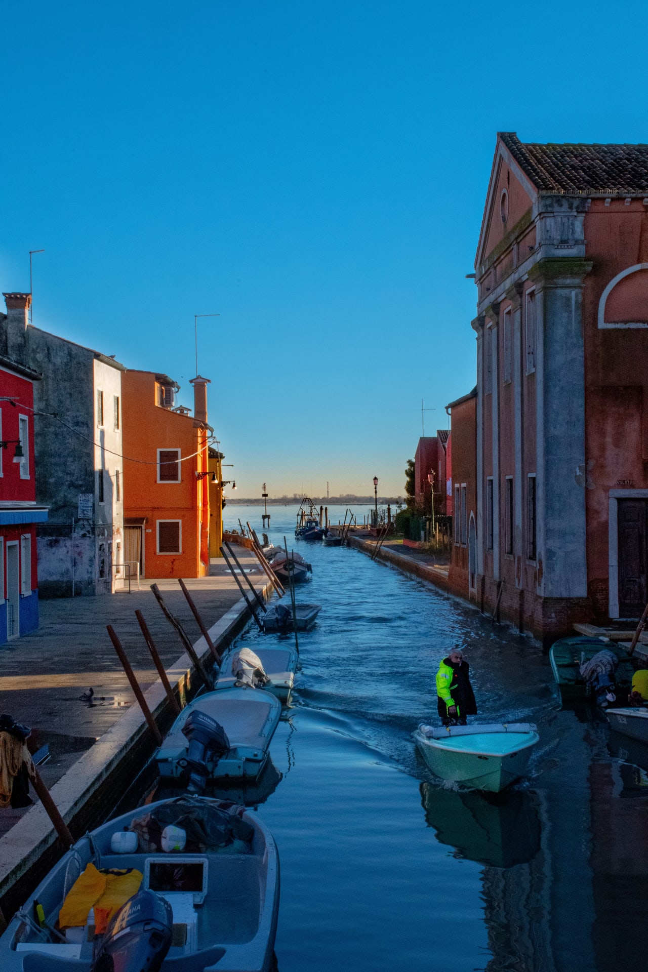 Venice form and light